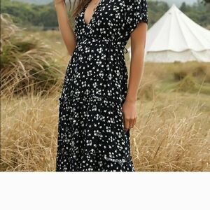 Navy & White Floral Print  Maxi-dress, Size M, NWT